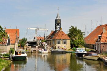 Shutterstock: Hindeloopen